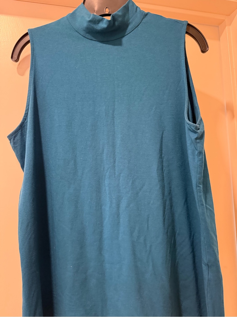 Chico's Teal Sleeveless Mock Neck Tank